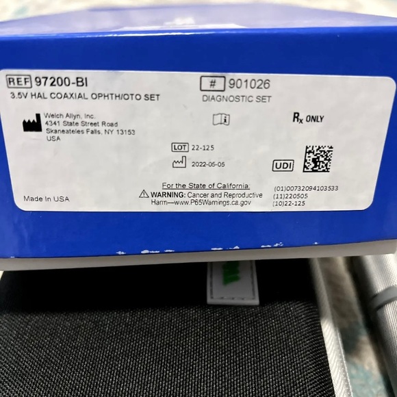 Welch Allyn 97200-BI 3.5V Elite Diagnostic Set. OPHTH/OTO SET - Picture 3 of 3